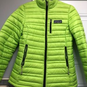Patagonia neon green jacket✨